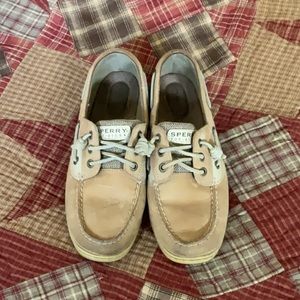 Songfish boat shoes